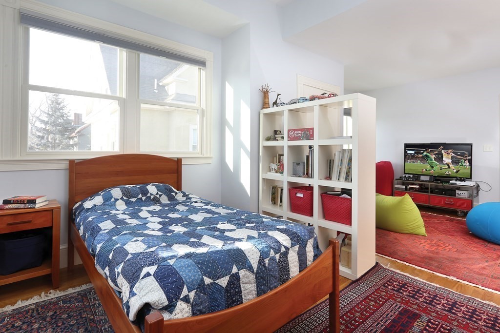 30 Harrison Street Newton, MA 02461 - Photo 10 of 18