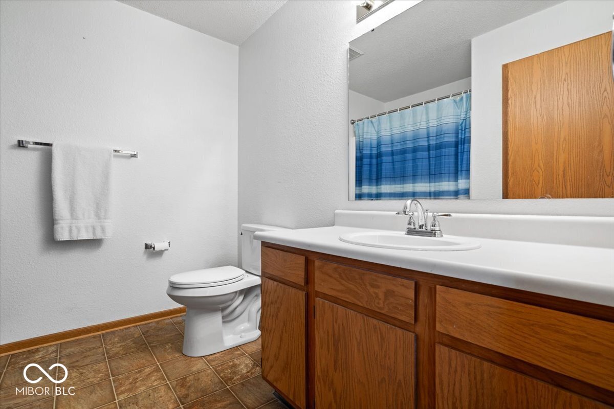 10242 Liverpool Way Indianapolis, IN 46236 - Photo 25 of 39