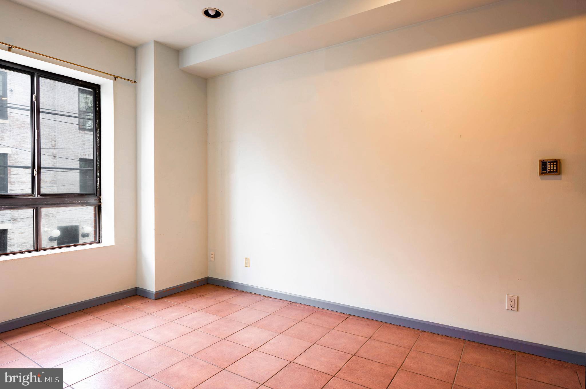 763 South 8th Street, Unit 2 F3 Philadelphia, PA 19147 - Photo 4 of 16