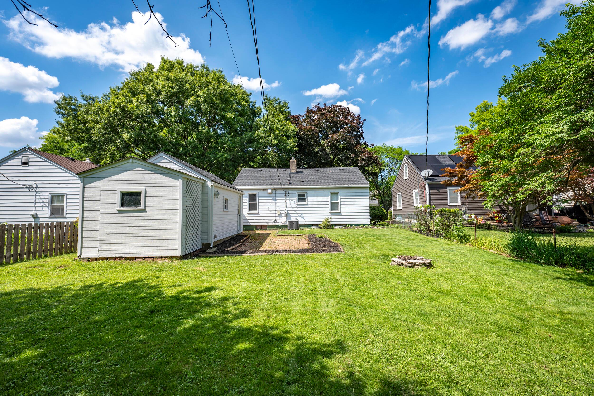 285 East Weisheimer Road Columbus, OH 43214 - Photo 28 of 28