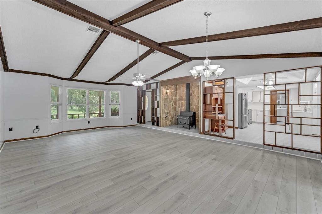 1660 West Beresford Road DeLand, FL 32720 - Photo 9 of 61 Great Room