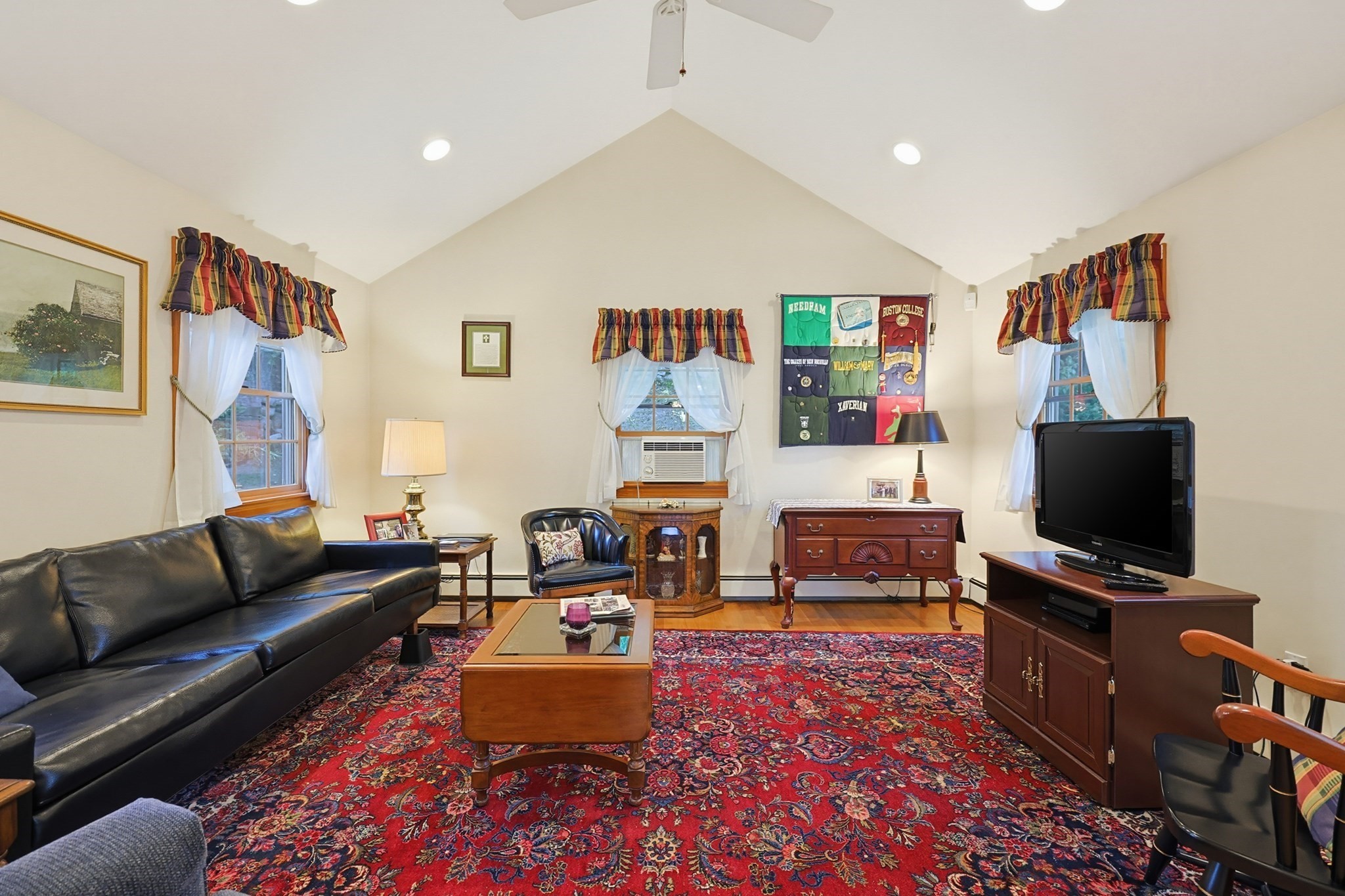 45 Richdale Road Needham, MA 02494 - Photo 11 of 32 Gallery Image 11
