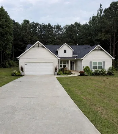 $439,900 | 101 Fenwick Manor Drive, LaGrange, GA 30241