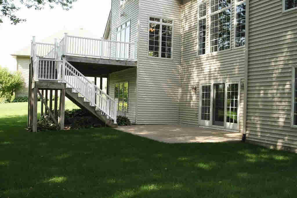 5404 Hugo Road Bettendorf, IA 52722 - Photo 4 of 24 Gallery Image 4