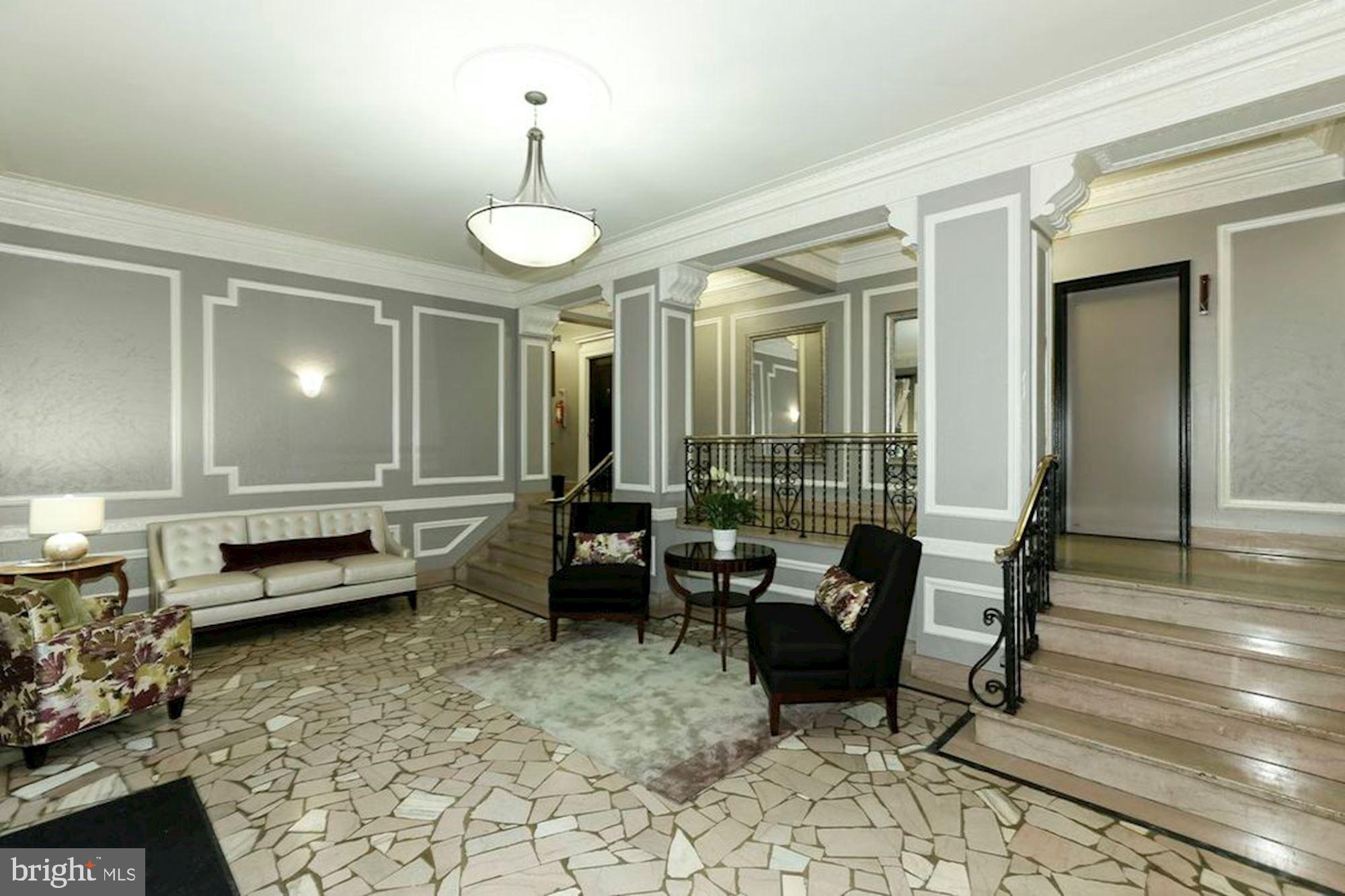2707 Adams Mill Road Northwest, Unit 305 Washington, DC 20009 - Photo 4 of 30 Gallery Image 4