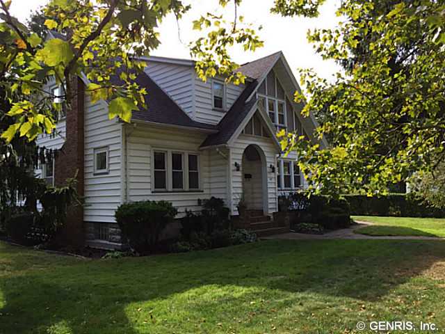 69 Seneca Road Irondequoit, NY 14622 - Photo 1 of 1 Exterior Front