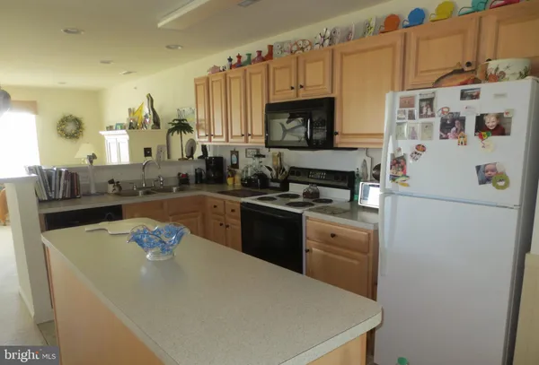 $399,900 | 17293 King Phillip Way, Unit 13, Lewes, DE 19958