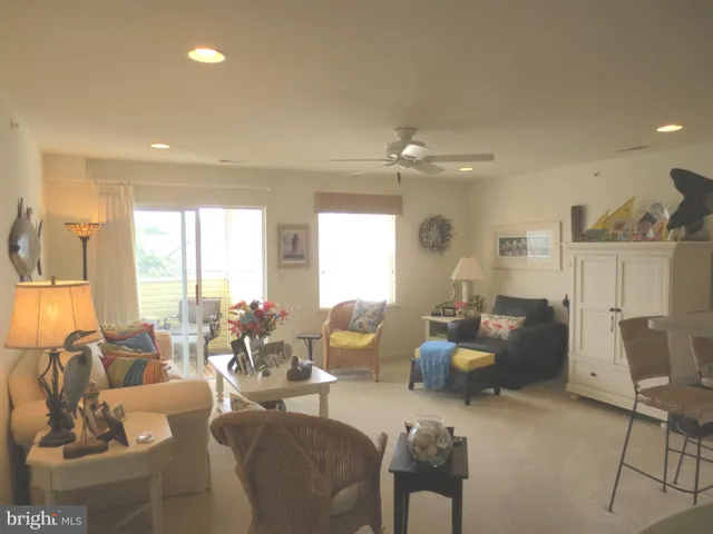 $399,900 | 17293 King Phillip Way, Unit 13, Lewes, DE 19958