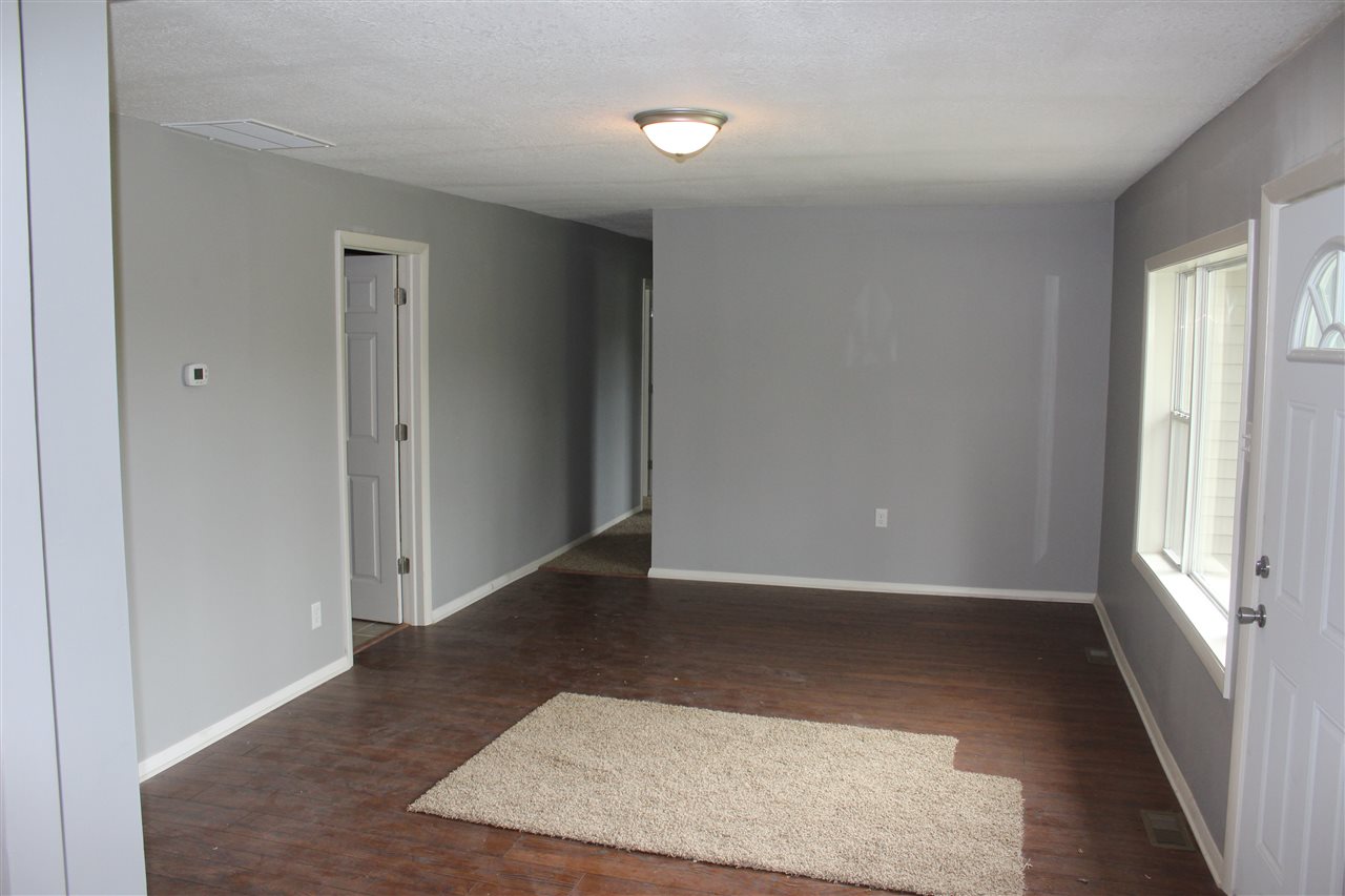2206 West Dupont Road Fort Wayne, IN 46818 - Photo 9 of 14