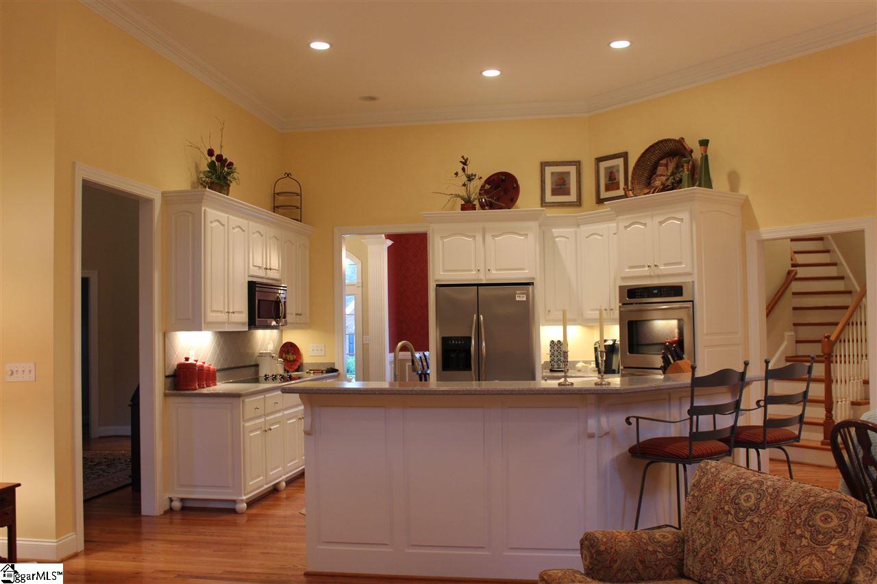 405 New Tarleton Way Greer, SC 29650 - Photo 8 of 36 Gallery Image 8