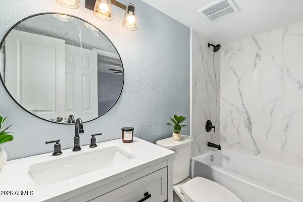 $220,000 | 6565 North 19th Avenue, Unit 45, Phoenix, AZ 85015