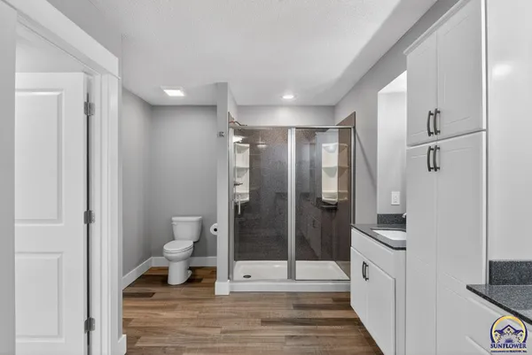 $469,900 | 3321 Southeast 23rd Street, Topeka, KS 66605