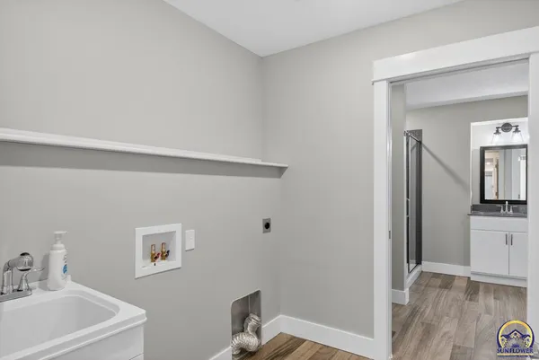 $469,900 | 3321 Southeast 23rd Street, Topeka, KS 66605