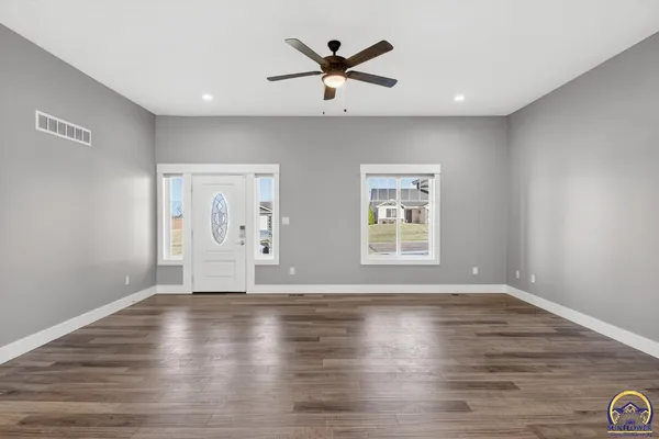 $469,900 | 3321 Southeast 23rd Street, Topeka, KS 66605