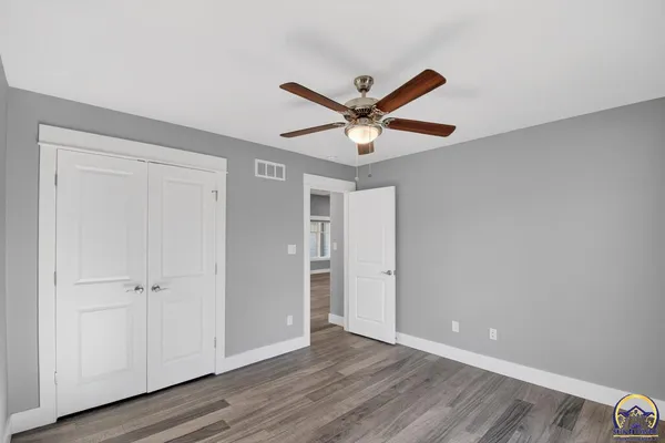 $469,900 | 3321 Southeast 23rd Street, Topeka, KS 66605