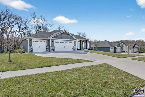 $469,900 | 3321 Southeast 23rd Street, Topeka, KS 66605