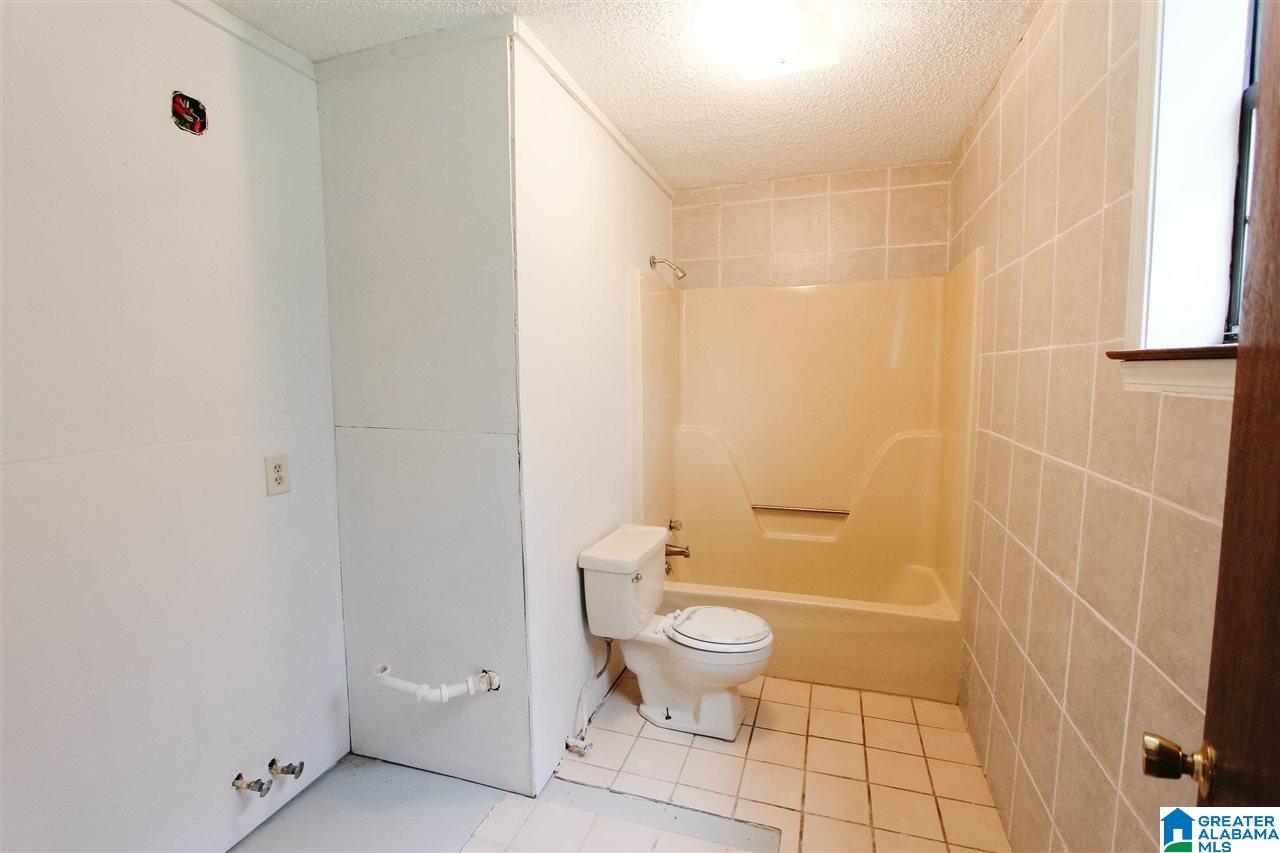 1445 Marble Quarry Road Talladega, AL 35160 - Photo 25 of 50