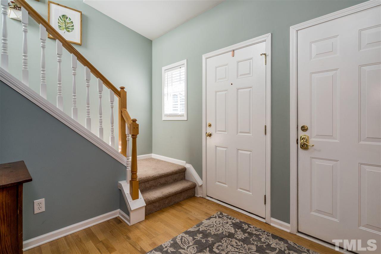 254 Inkster Cove Raleigh, NC 27603 - Photo 3 of 17