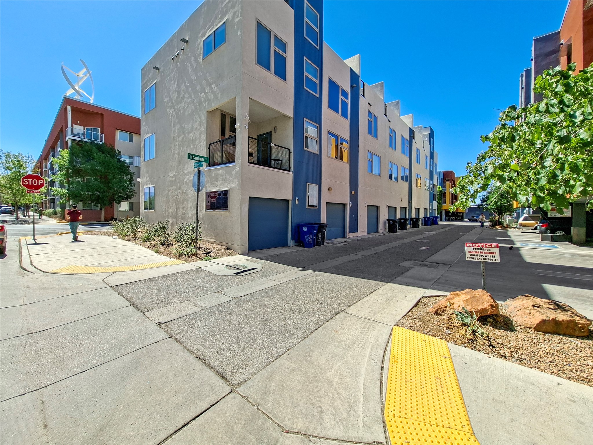 304 Titanium Street Albuquerque, NM 87102 - Photo 6 of 33