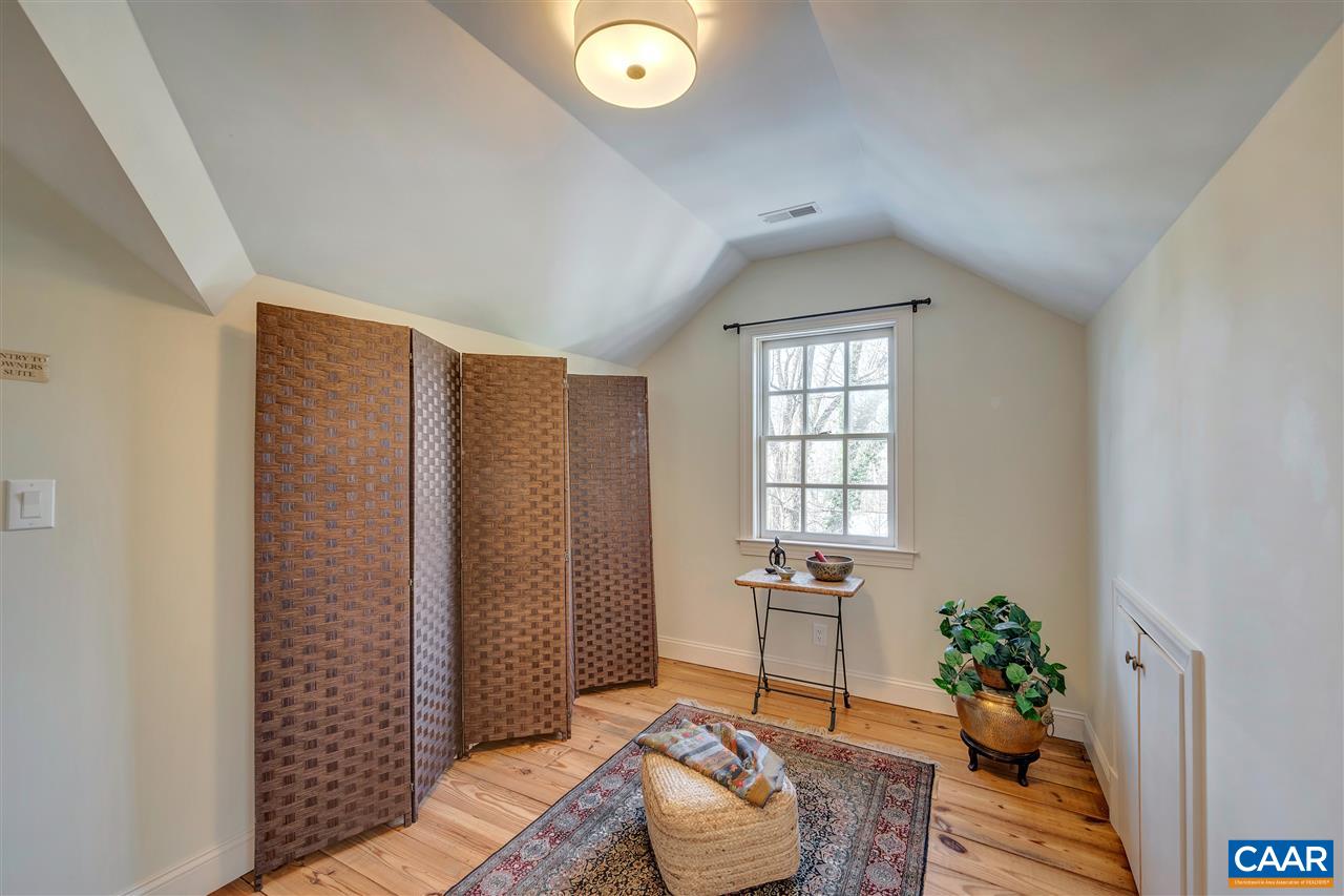 1326 Hilltop Road Charlottesville, VA 22903 - Photo 22 of 38 Gallery Image 22