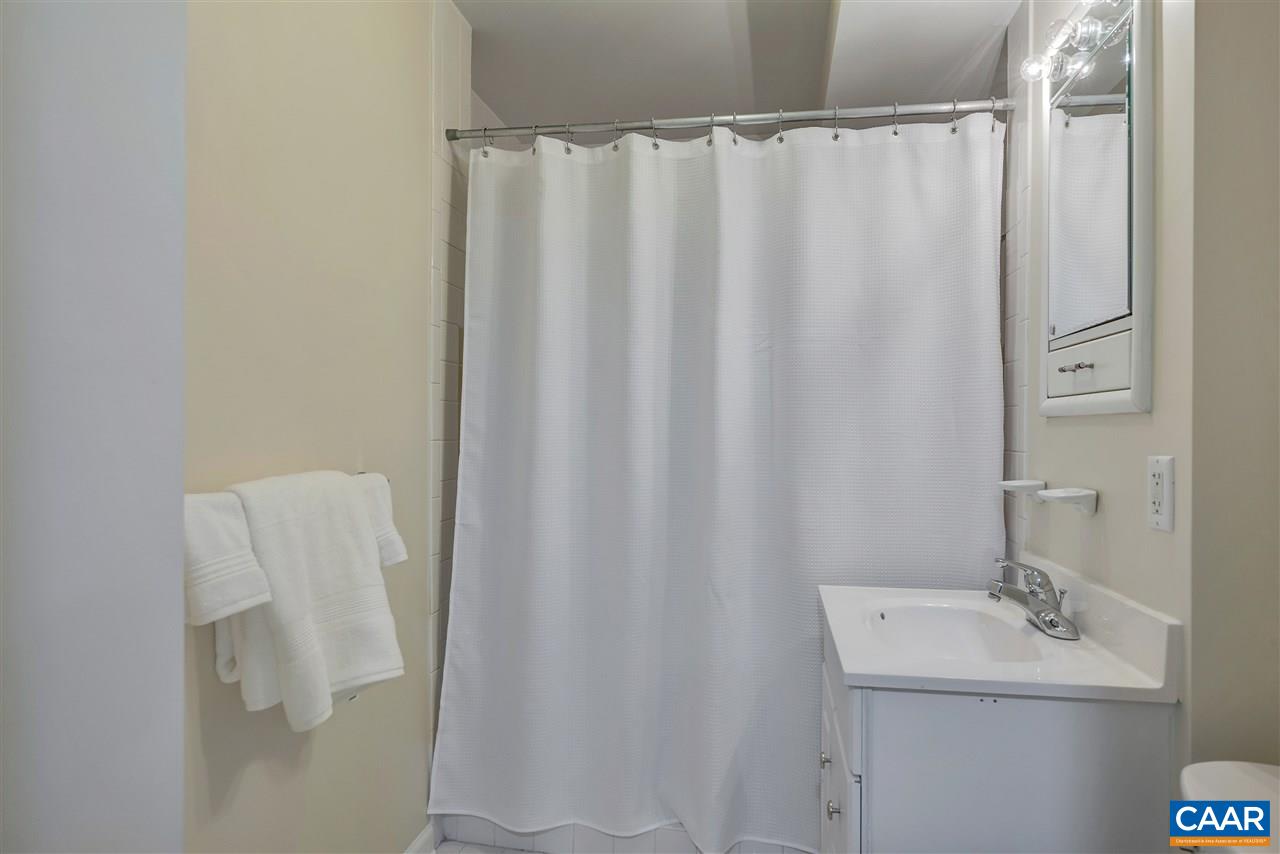 1326 Hilltop Road Charlottesville, VA 22903 - Photo 37 of 38 Gallery Image 37