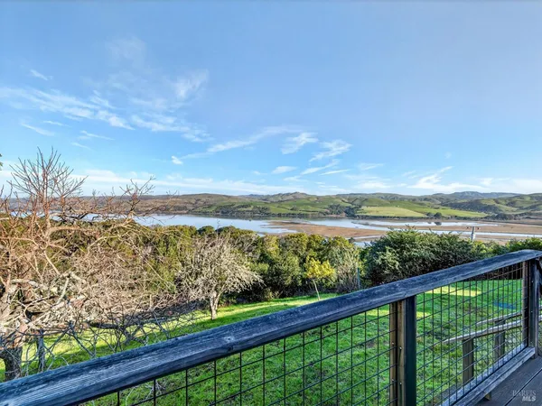 $16,000,000 | 20 Redwood Avenue, Inverness, CA 94956