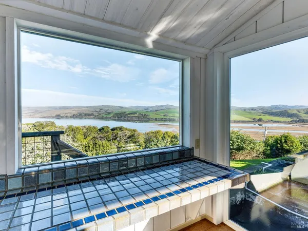 $16,000,000 | 20 Redwood Avenue, Inverness, CA 94956