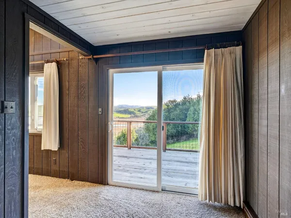$16,000,000 | 20 Redwood Avenue, Inverness, CA 94956