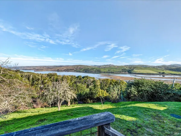 $16,000,000 | 20 Redwood Avenue, Inverness, CA 94956