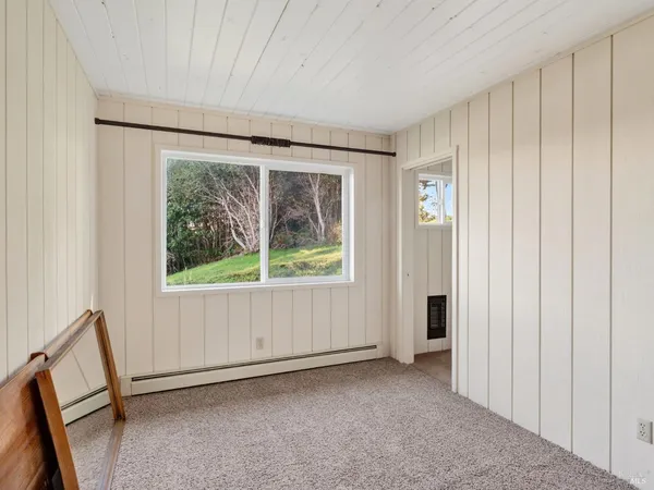 $16,000,000 | 20 Redwood Avenue, Inverness, CA 94956