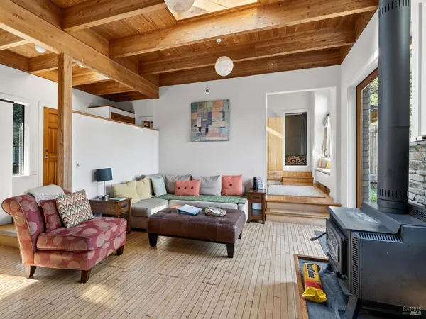 $16,000,000 | 20 Redwood Avenue, Inverness, CA 94956