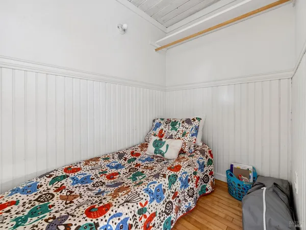 $16,000,000 | 20 Redwood Avenue, Inverness, CA 94956