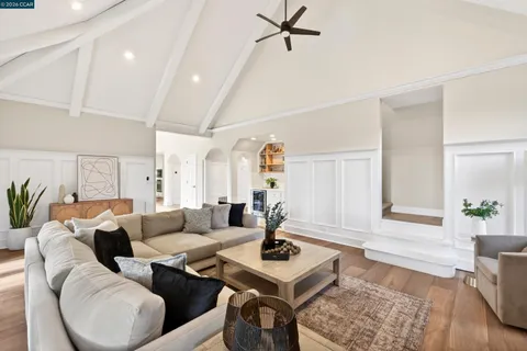 $3,798,800 | 214 South Ridge Court, Danville, CA 94506