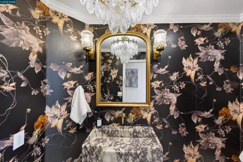 $3,798,800 | 214 South Ridge Court, Danville, CA 94506