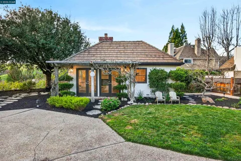 $3,798,800 | 214 South Ridge Court, Danville, CA 94506