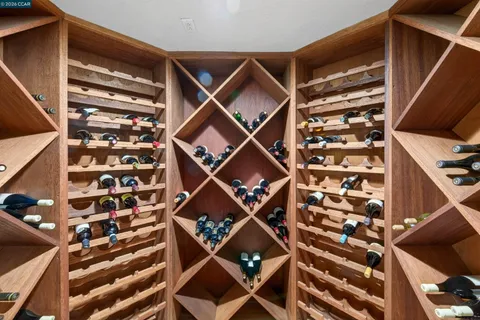 $3,798,800 | 214 South Ridge Court, Danville, CA 94506