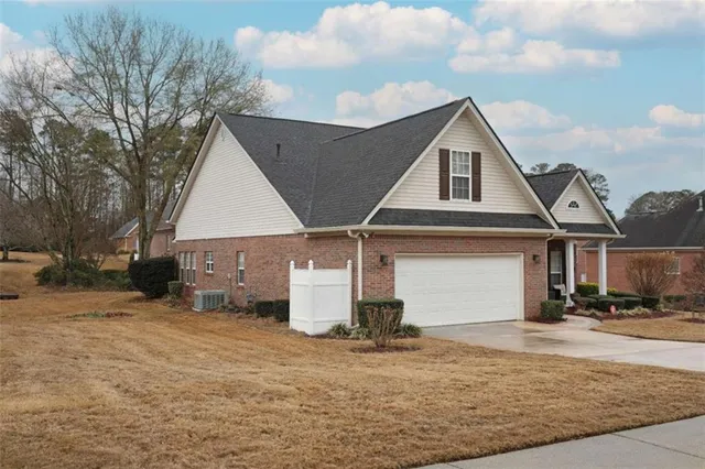 $399,900 | 140 Winecoff Drive, Fayetteville, GA 30214