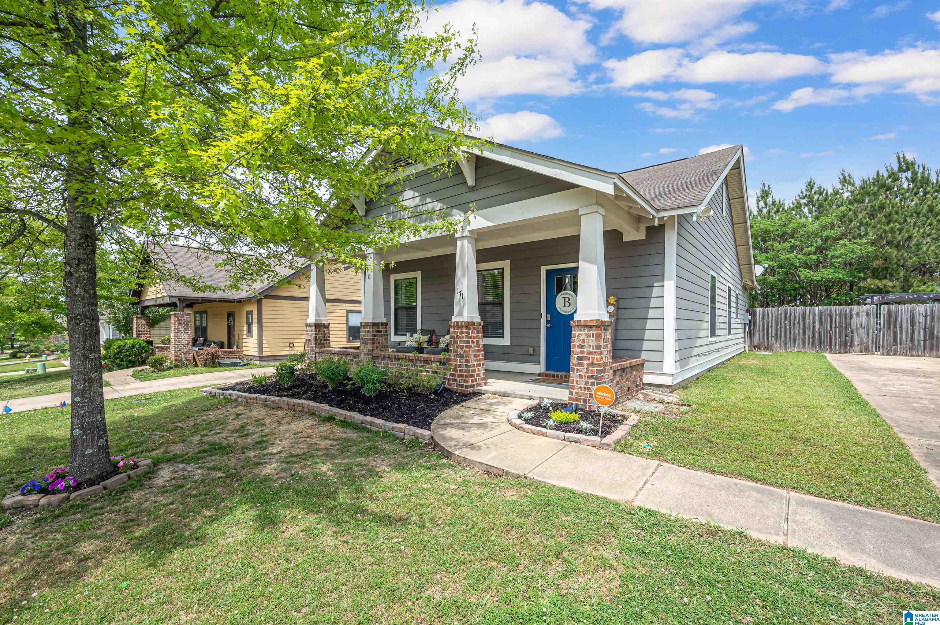171 Enclave Avenue Calera, AL 35040 - Photo 3 of 37
