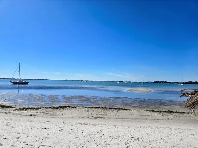 $290,000 | 4105 38th Avenue South, Unit F, St. Petersburg, FL 33711