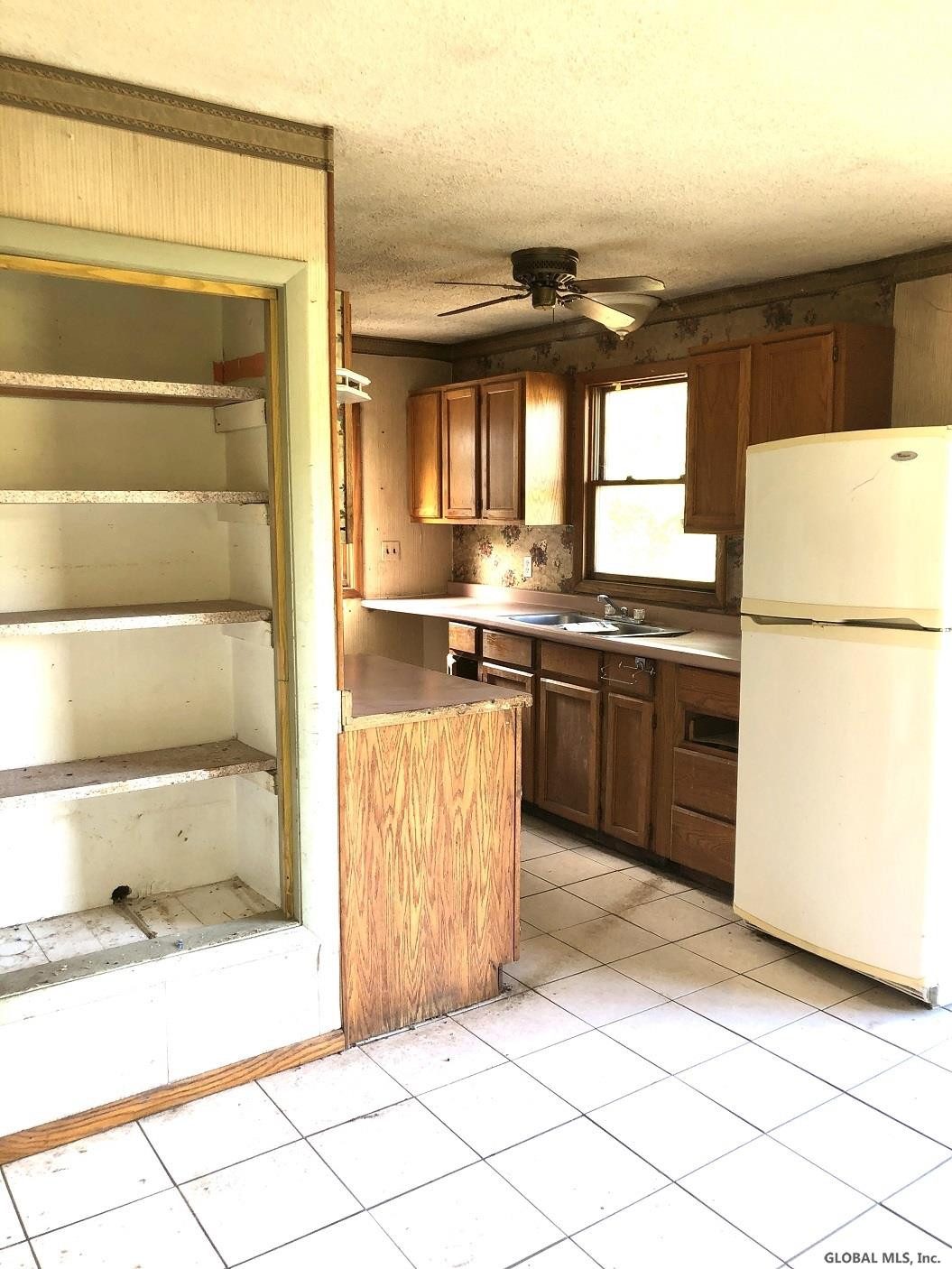 29 Beck Road Coeymans, NY 12087 - Photo 6 of 11 Photo 6