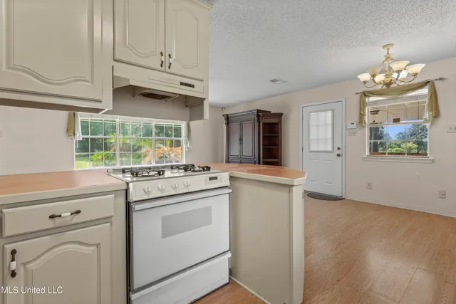 $525,000 | 10200 Blossom Street, Vancleave, MS 39565