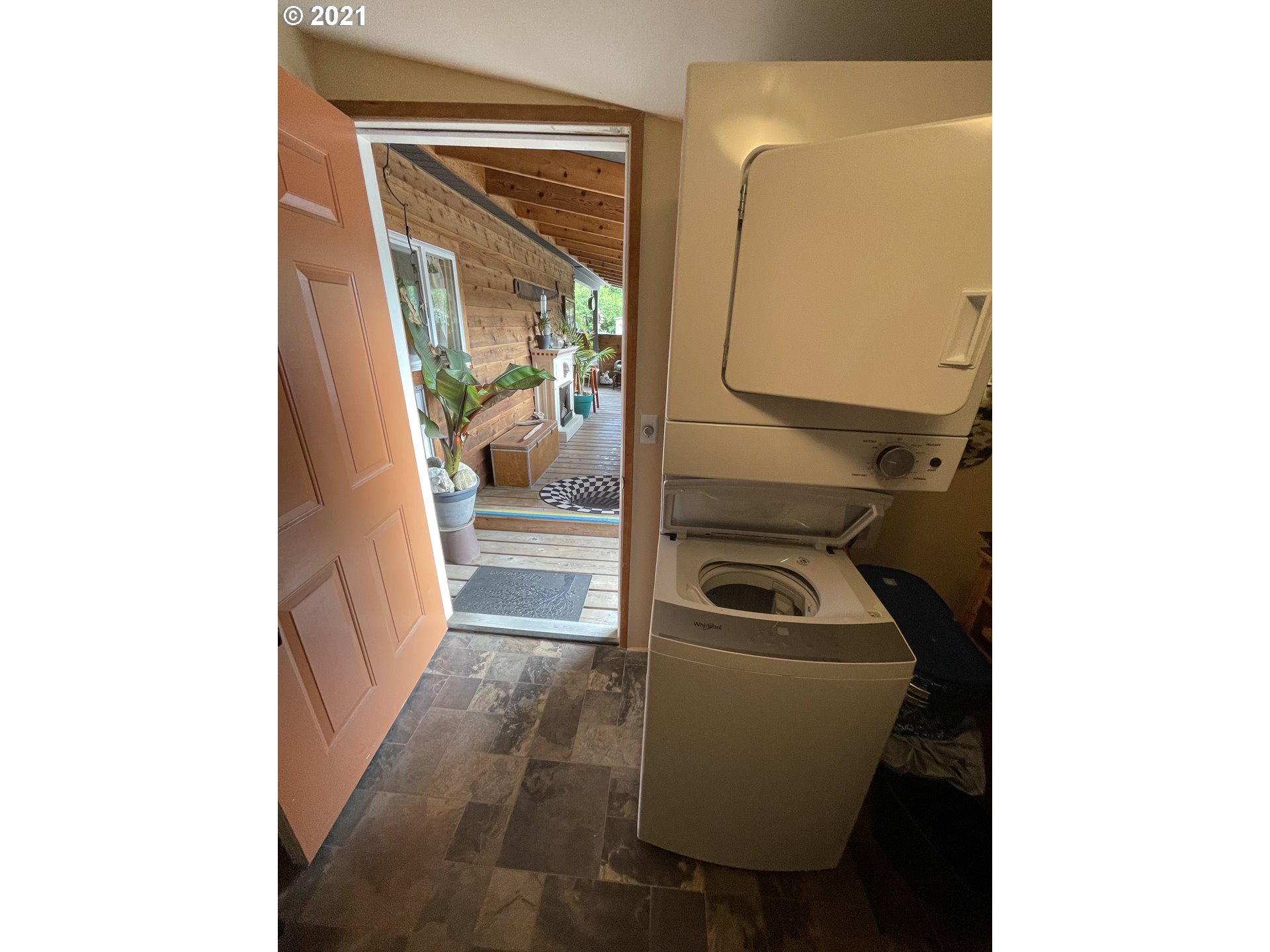 16011 Lower Harbor Road, Unit 98 Brookings, OR 97415 - Photo 14 of 17 Gallery Image 14