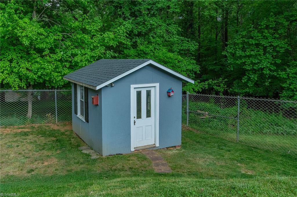 3845 Ranchwood Drive Clemmons, NC 27012 - Photo 36 of 39