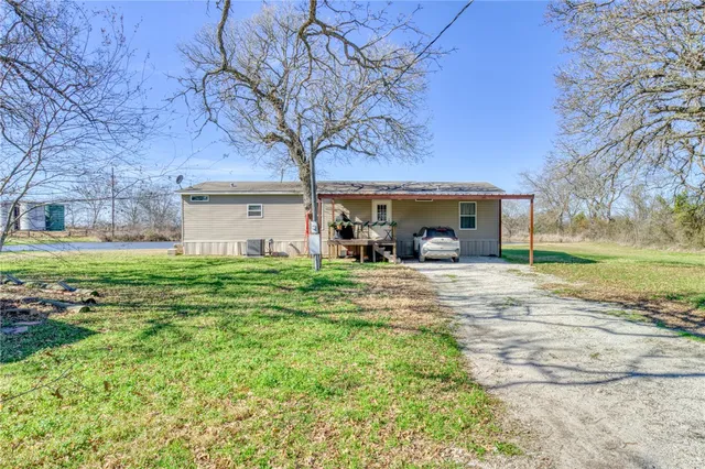 $275,000 | 2095 Farm To Market 1452, Madisonville, TX 77864