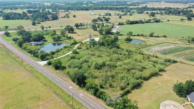 $275,000 | 2095 Farm To Market 1452, Madisonville, TX 77864
