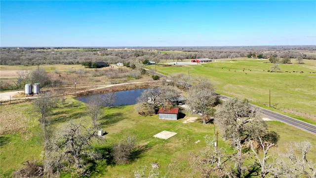 $275,000 | 2095 Farm To Market 1452, Madisonville, TX 77864
