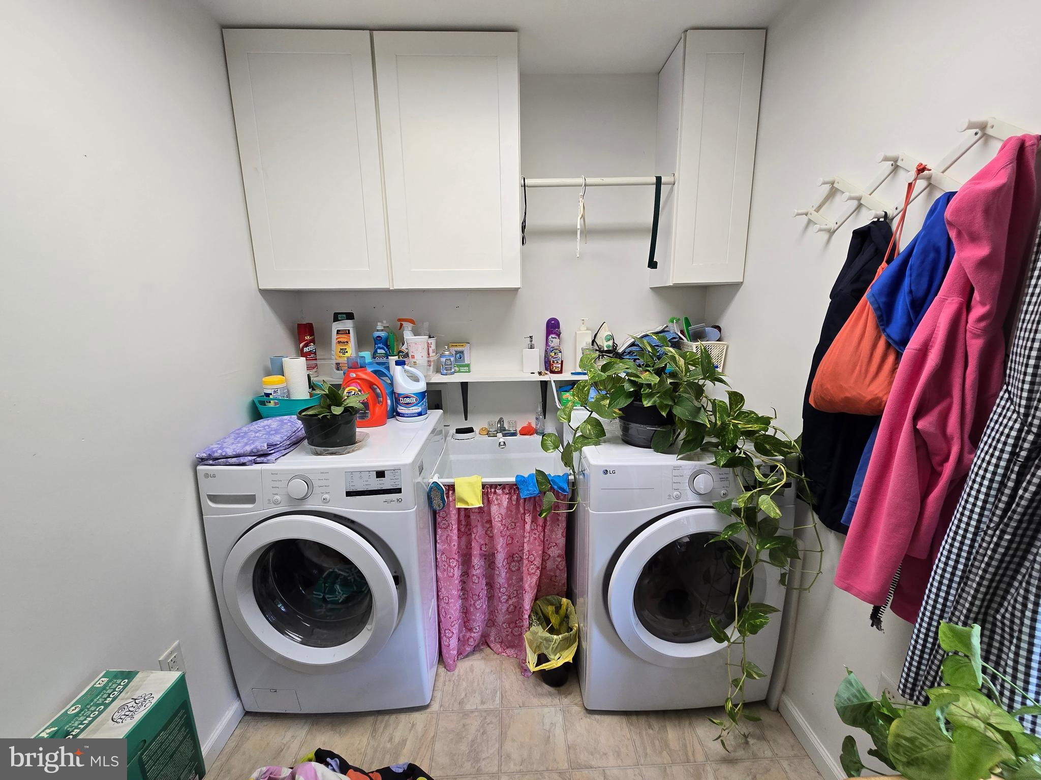 3592 Freedomtown Road Crisfield, MD 21817 - Photo 15 of 22 a utility room with dryer and washer