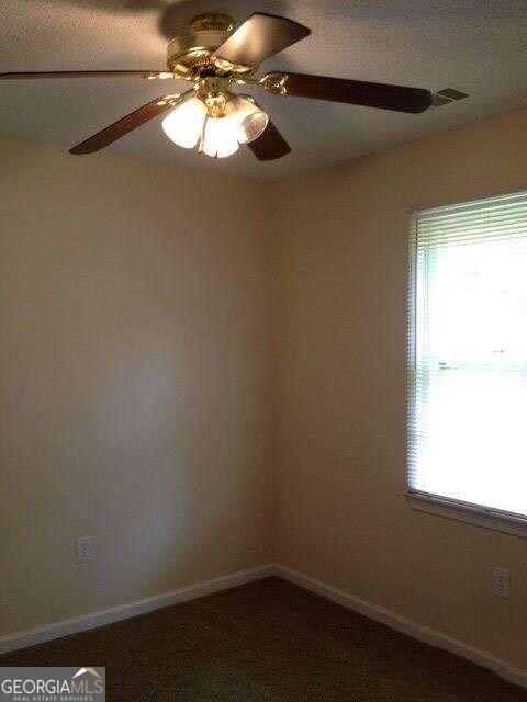 132 Warren Way Athens, GA 30605 - Photo 9 of 13 a small space with a window