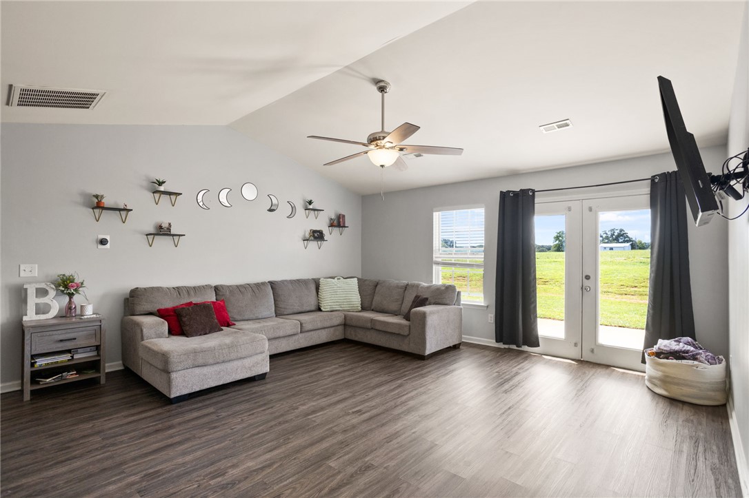 2153 Scarborough Road Anderson, SC 29626 - Photo 9 of 29