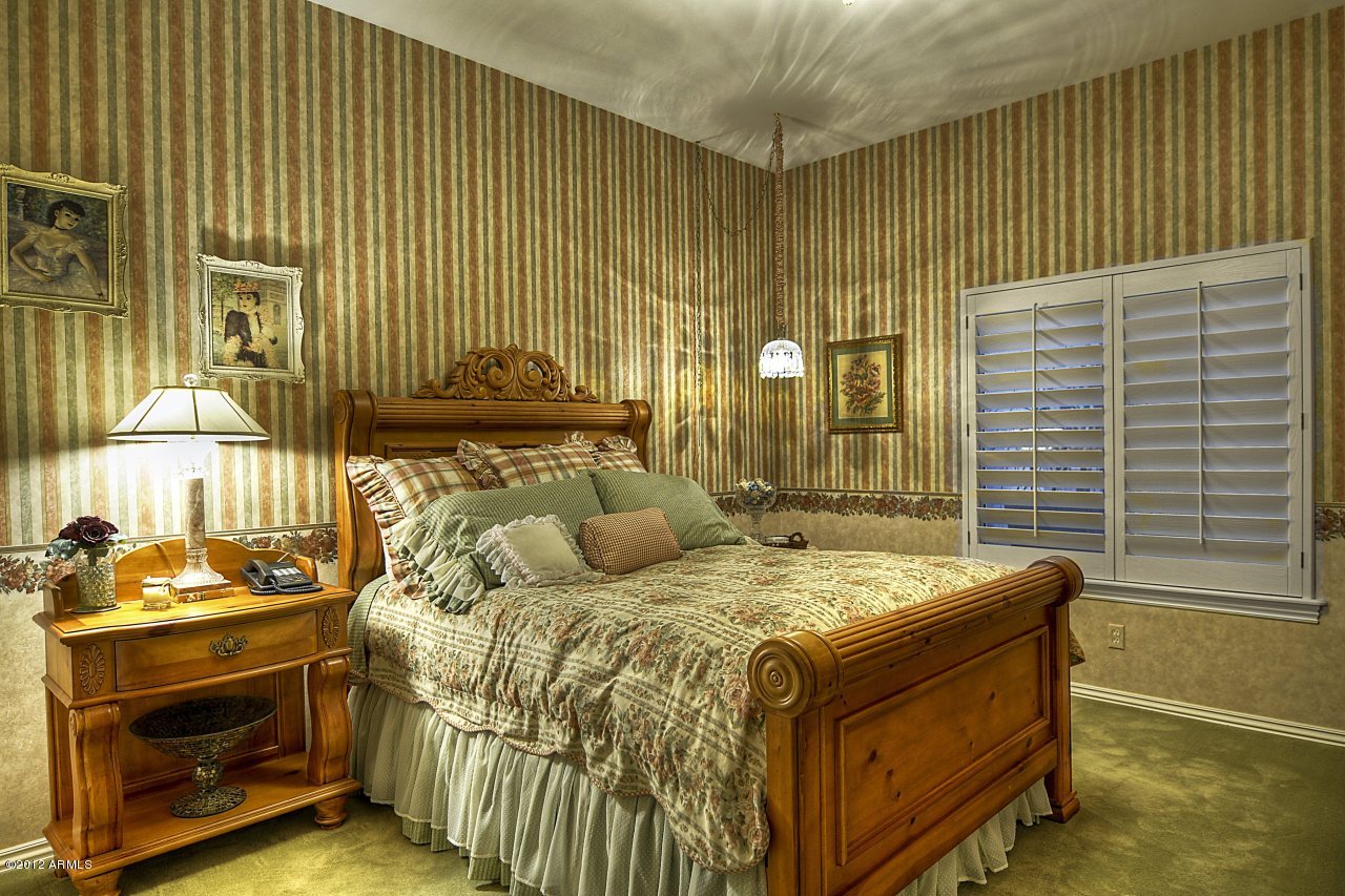 4707 East Rd Runner Place Paradise Valley, AZ 85253 - Photo 19 of 31 Main House Bedroom 2